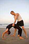building-relationships-with-partner-yoga